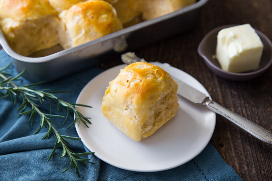 Savory Sweet Potato and Onion Dinner Rolls 