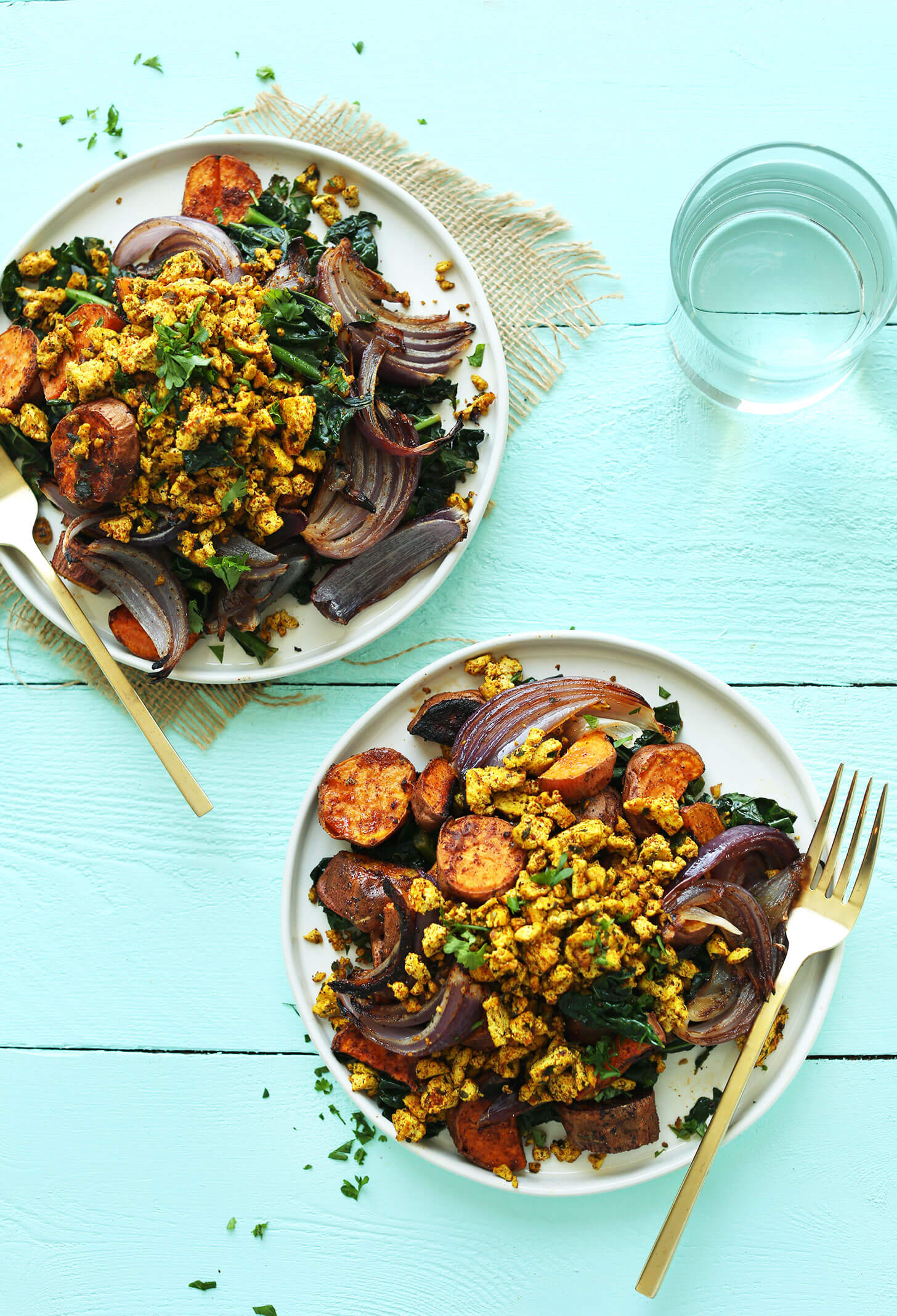 https://minimalistbaker.com/roasted-sweet-potato-kale-breakfast-hash/