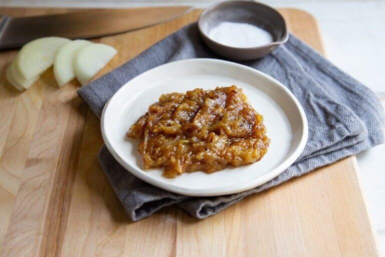Faster Caramelized Onions with Baking Soda