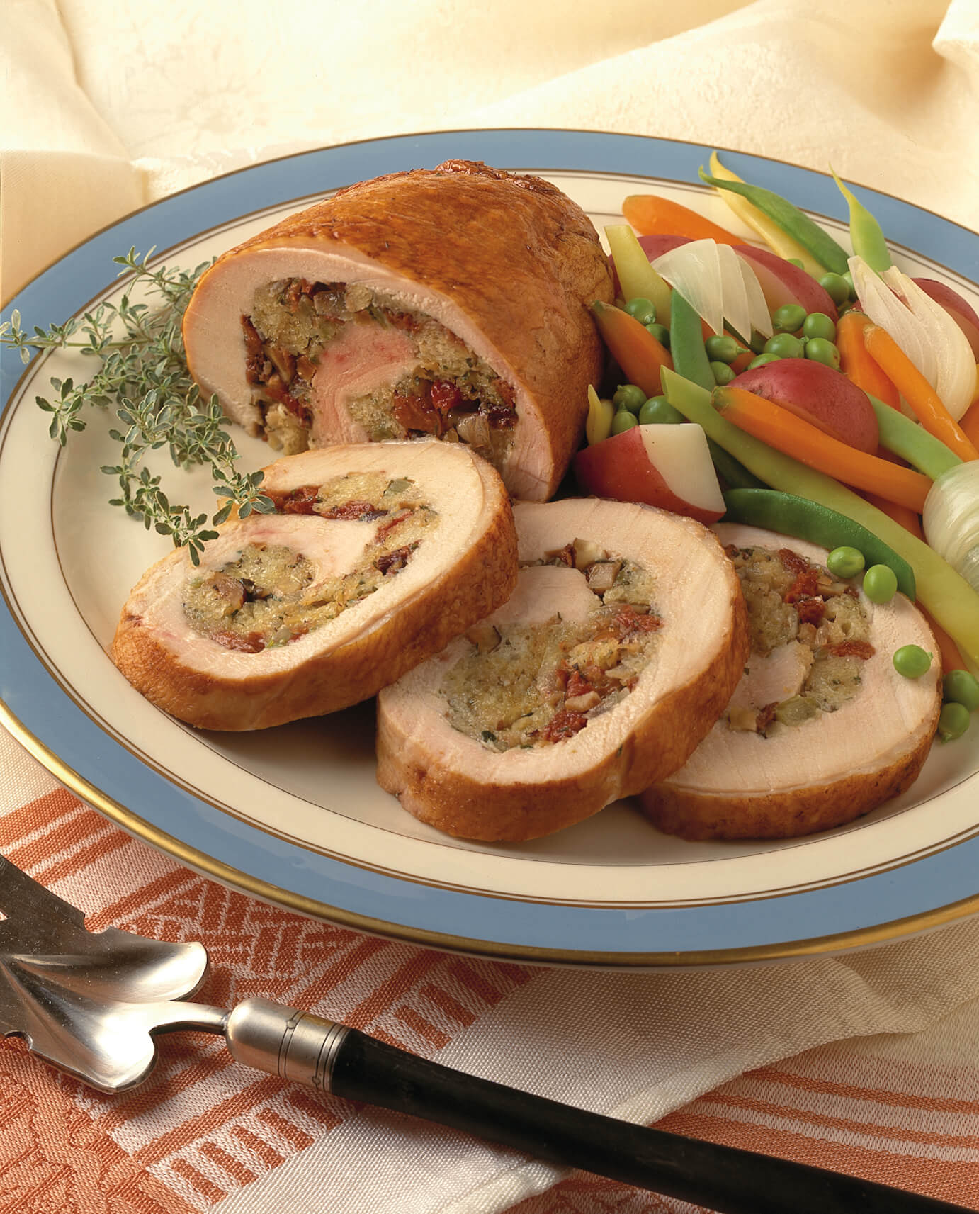 Turkey spiral with onion and cherry stuffing