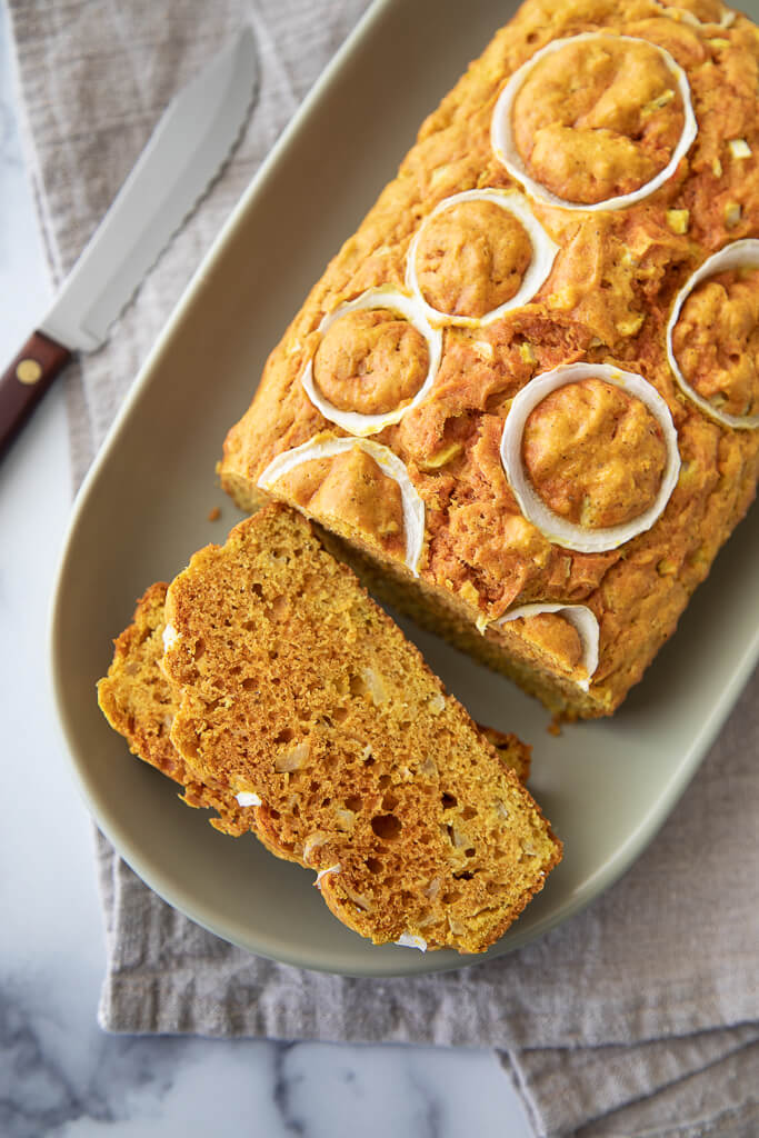 Curry Onion Quick Bread