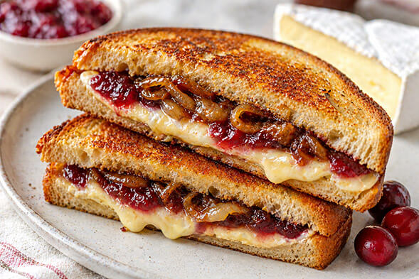 Panini with Brie, Cranberry Sauce and Caramelized Onions